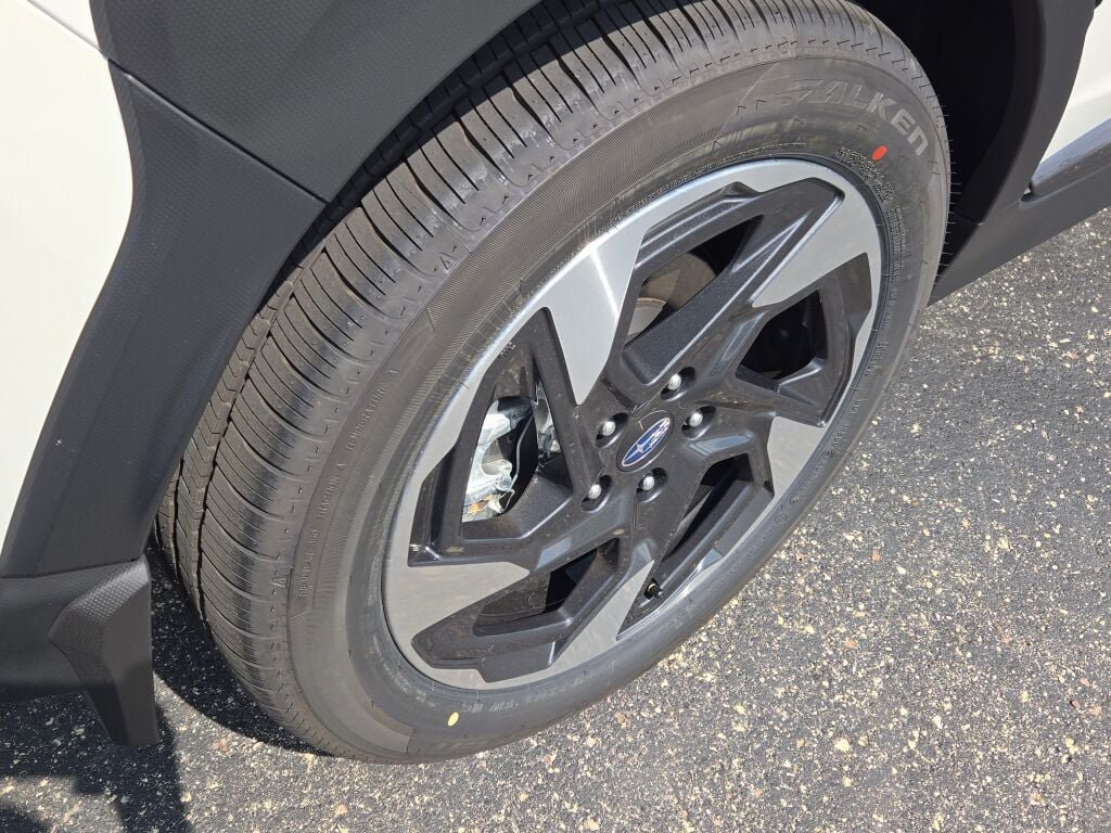 New 2026 Subaru Crosstrek 2.5i Limited AWD/4WD image 10