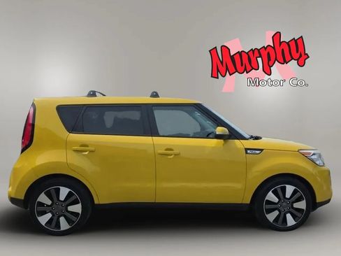 Used 2015 Kia Soul ! FWD image 9