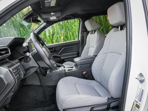 Used 2026 Toyota Tacoma SR5 RWD image 16