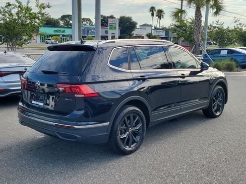 Certified 2024 Volkswagen Tiguan SE AWD/4WD image 4