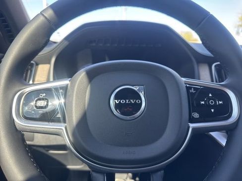 New 2026 Volvo XC90 B5 Plus w/ Protection Package image 29