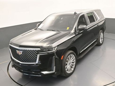 Used 2023 Cadillac Escalade Premium Luxury image 52