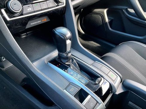 Used 2020 Honda Civic Sport image 28