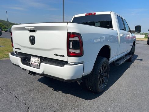 Used 2024 RAM 2500 Big Horn w/ Night Edition AWD/4WD image 5