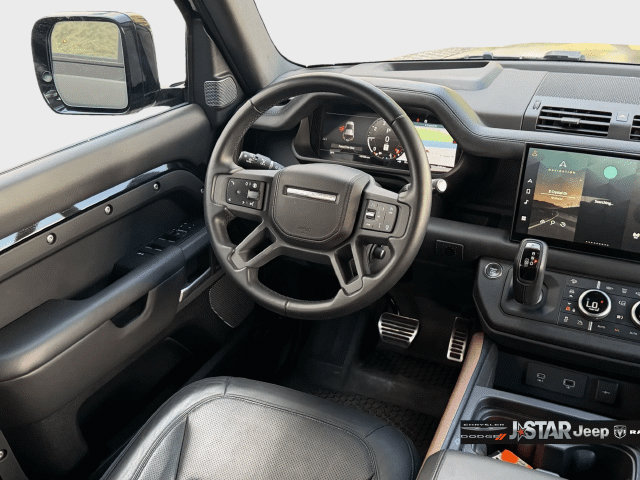 Used 2024 Land Rover Defender 110 X AWD/4WD image 14