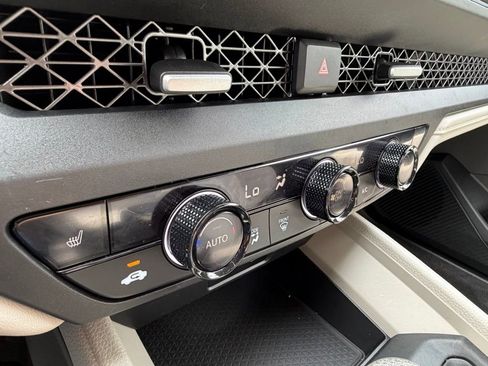 Used 2023 Honda Accord EX image 11