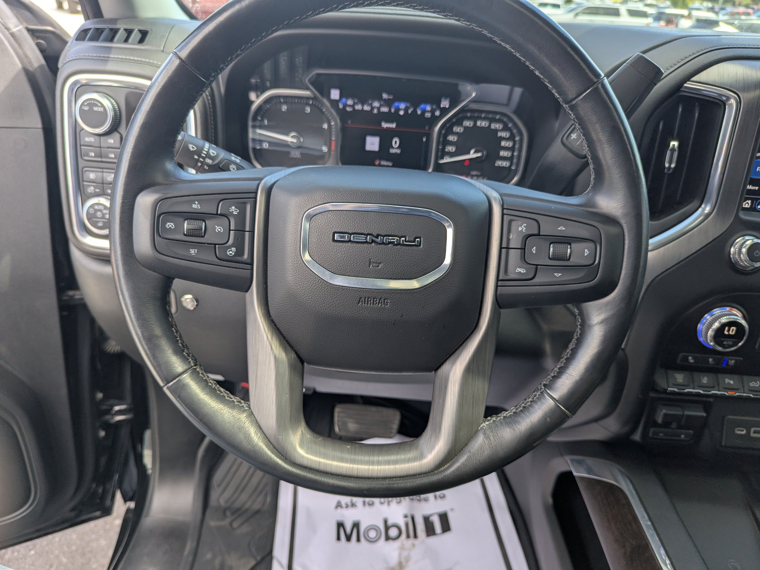Used 2020 GMC Sierra 2500 Denali w/ Denali Ultimate Package AWD/4WD image 16