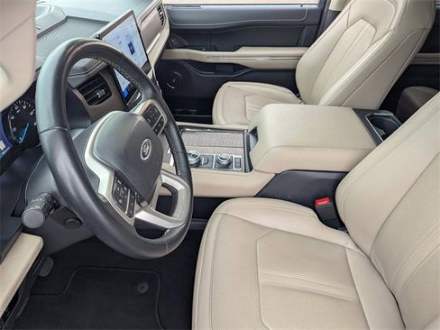 Used 2024 Ford Expedition Max Limited image 22