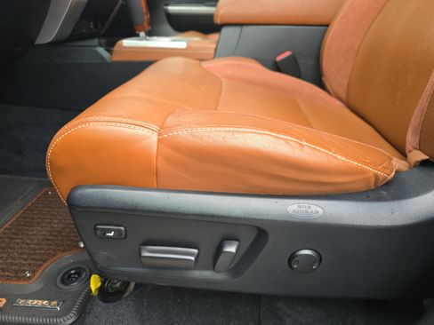 Used 2019 Toyota Tundra 1794 Edition AWD/4WD image 29