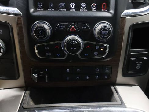 Used 2017 RAM 3500 Laramie w/ Convenience Group image 28