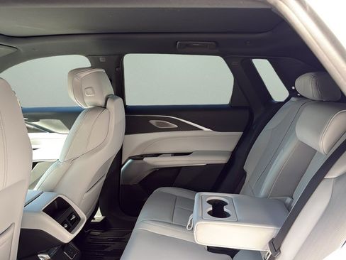 Certified 2024 Cadillac Lyriq Sport AWD/4WD image 19