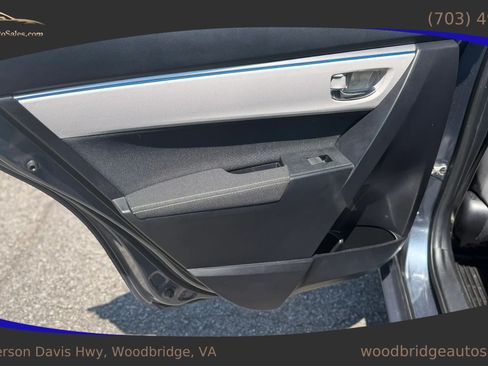 Used 2016 Toyota Corolla LE FWD image 11
