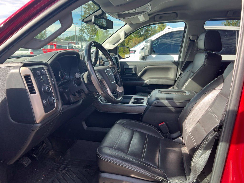 Used 2018 GMC Sierra 2500 Denali w/ Snow Plow Prep Package AWD/4WD image 4
