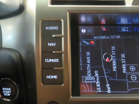 Used 2018 Lexus GX 460 Premium w/ Premium Package AWD/4WD image 41