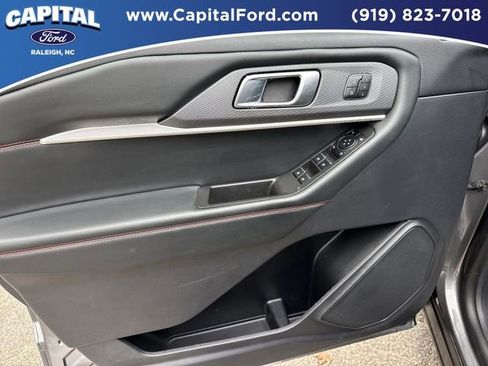Certified 2025 Ford Explorer ST-Line w/ Premium Package RWD image 20