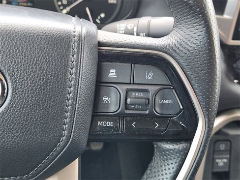 Used 2023 Toyota Tundra Limited image 30