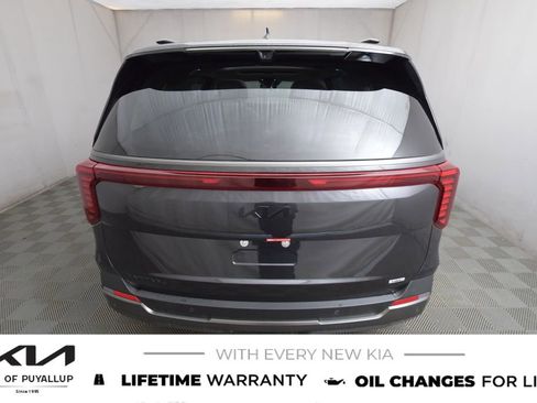 New 2025 Kia Carnival SX Prestige image 6