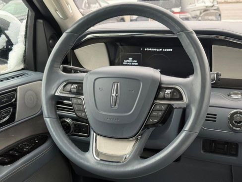 Used 2020 Lincoln Navigator Black Label image 12