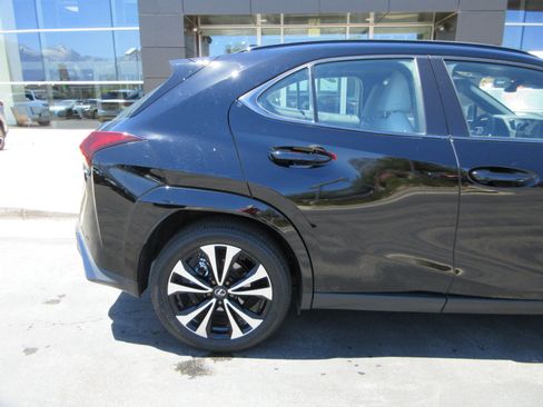 Used 2025 Lexus UX 300h AWD w/ Cold Area Package image 11