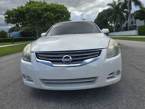 Used 2012 Nissan Altima 2.5 S w/ Convenience Pkg FWD image 2
