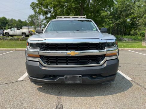 Used 2017 Chevrolet Silverado 1500 W/T AWD/4WD image 2