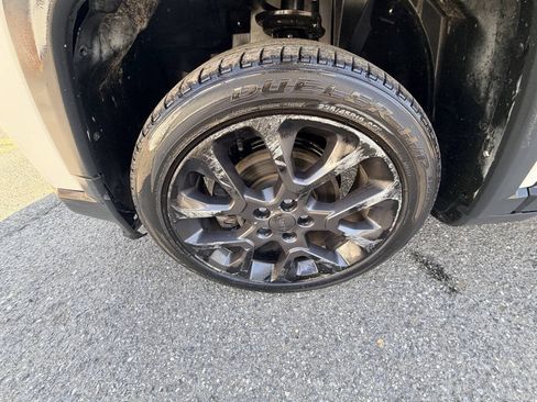 Used 2018 Jeep Compass Sport FWD image 31