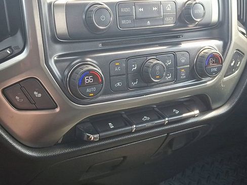 Used 2018 Chevrolet Silverado 1500 LT w/ All Star Edition image 15