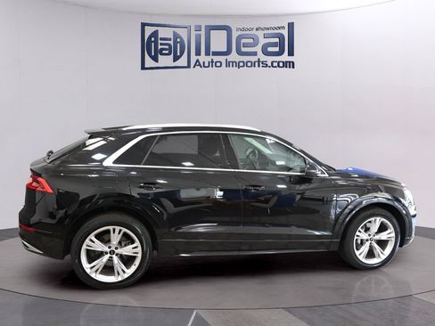 Used 2023 Audi Q8 Prestige AWD/4WD image 6
