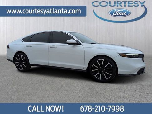 Used 2023 Honda Accord EX image 1