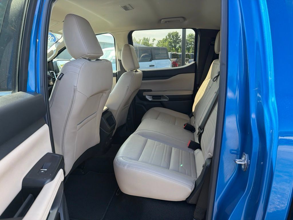 Used 2024 Ford Ranger Lariat w/ Advanced Towing Package AWD/4WD image 18