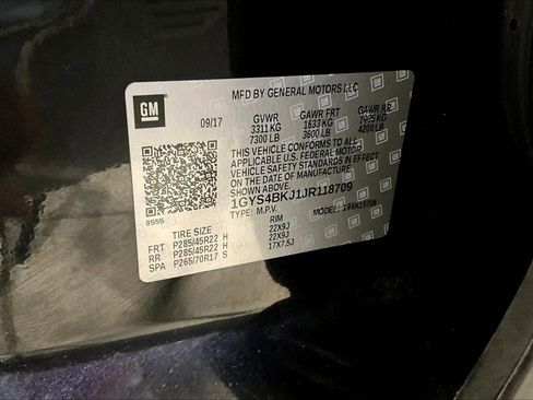 Used 2018 Cadillac Escalade Luxury image 19