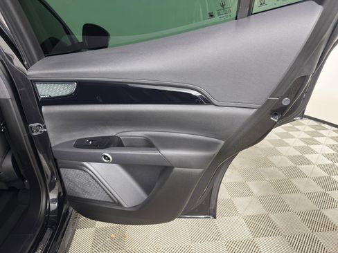 Used 2023 Maserati Grecale Modena image 15