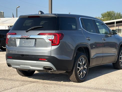 Used 2022 GMC Acadia SLE FWD image 9