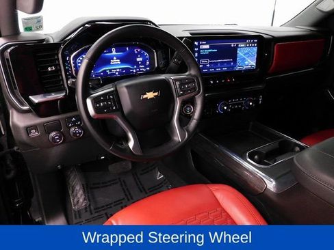 Used 2024 Chevrolet Silverado 2500 LT w/ Convenience Package image 29