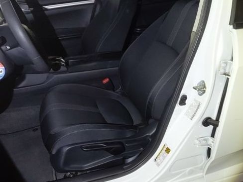 Used 2020 Honda Civic LX image 5