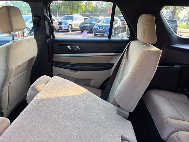 Used 2016 Ford Explorer FWD image 32