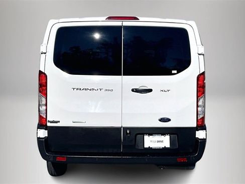 Used 2023 Ford Transit 350 XLT image 7