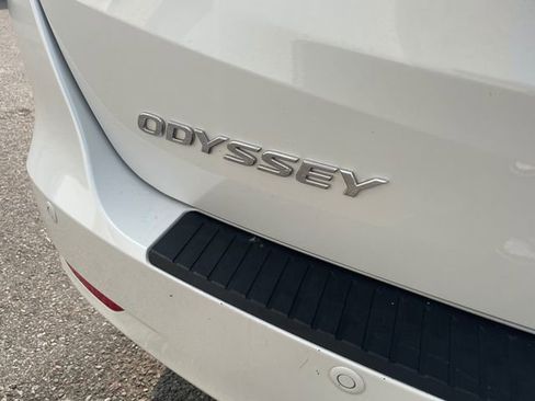 Used 2023 Honda Odyssey Elite image 13