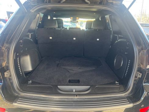 Used 2022 Jeep Grand Cherokee Laredo X AWD/4WD image 20