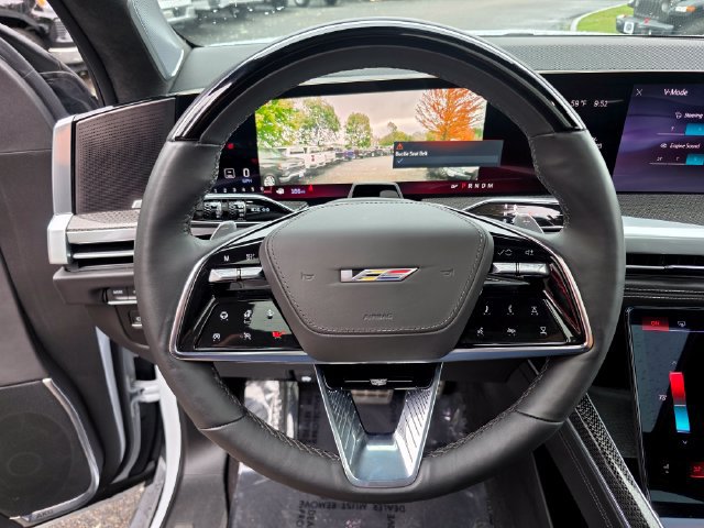 Used 2026 Cadillac Escalade V AWD/4WD image 32