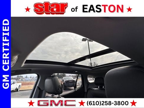 Certified 2024 GMC Terrain SLT w/ Tech Package image 34