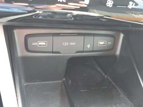 Certified 2024 Hyundai Tucson SEL FWD image 9