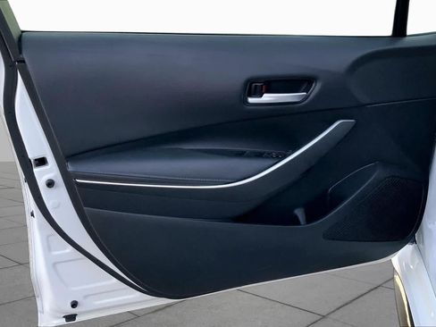 Used 2022 Toyota Corolla SE FWD image 21
