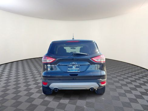 Used 2015 Ford Escape SE image 6