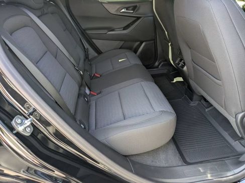 New 2026 Chevrolet Equinox LT FWD image 31