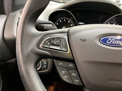 Used 2017 Ford Escape SE AWD/4WD image 18