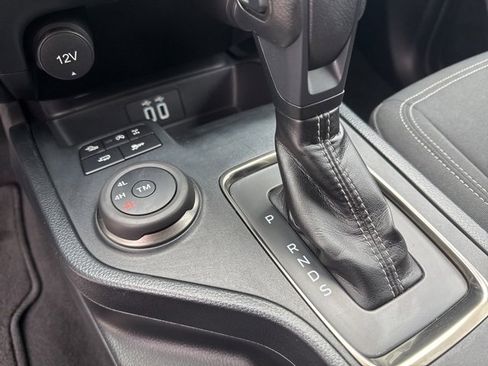 Used 2022 Ford Ranger XLT w/ FX4 Off-Road Package image 25