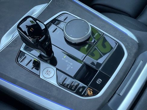 Certified 2022 BMW X5 xDrive40i w/ Climate Comfort Package image 21