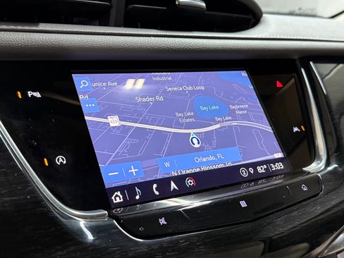 Used 2021 Cadillac XT6 Premium Luxury image 26