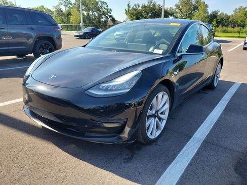Used 2018 Tesla Model 3 Long Range RWD image 4